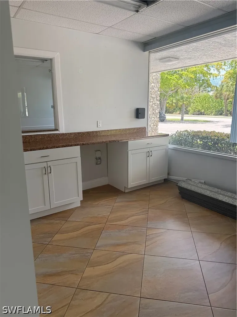 1090 6th Avenue N Naples FL 34102