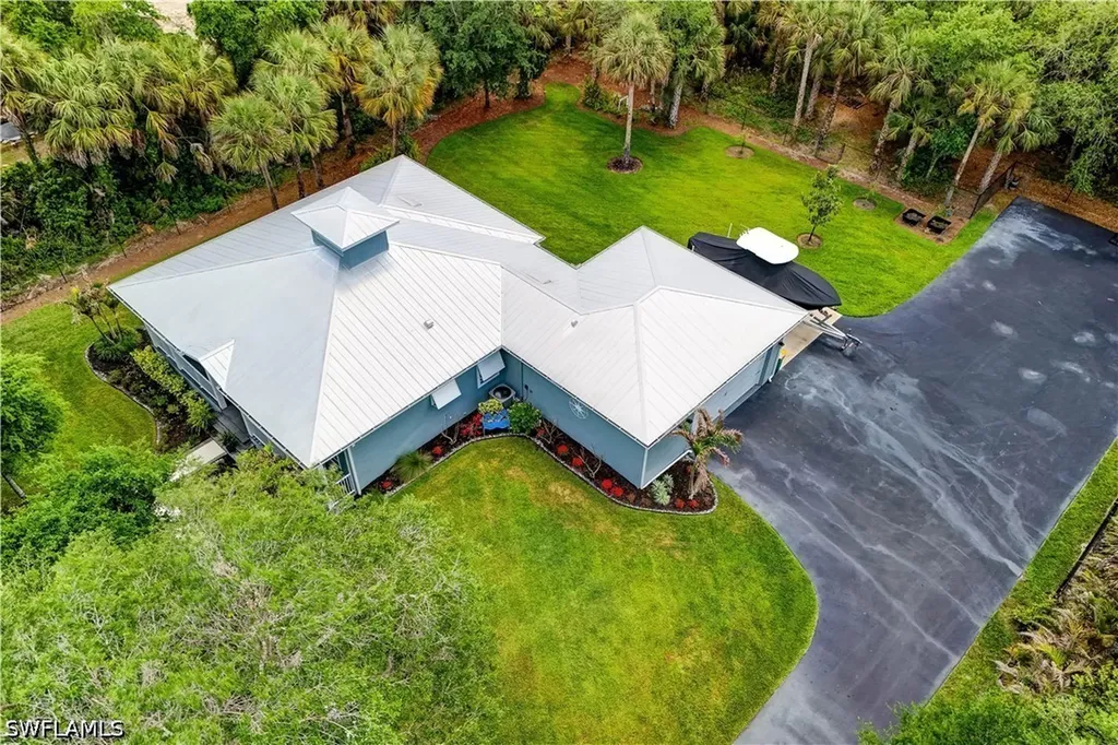 510 10th Avenue NW Naples FL 34120