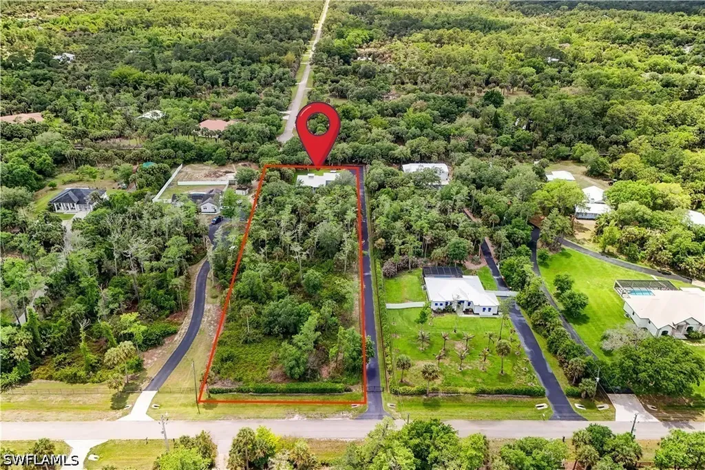510 10th Avenue NW Naples FL 34120
