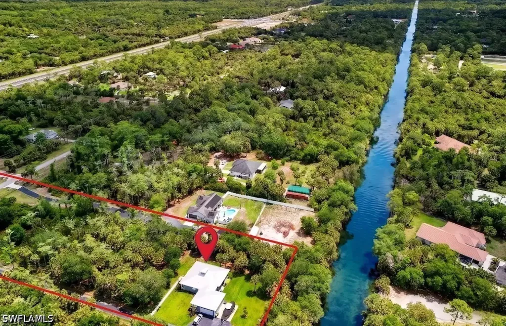 510 10th Avenue NW Naples FL 34120