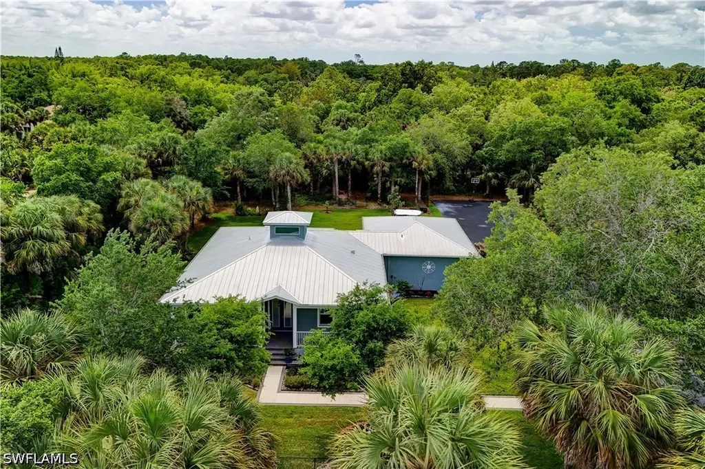 510 10th Avenue NW Naples FL 34120
