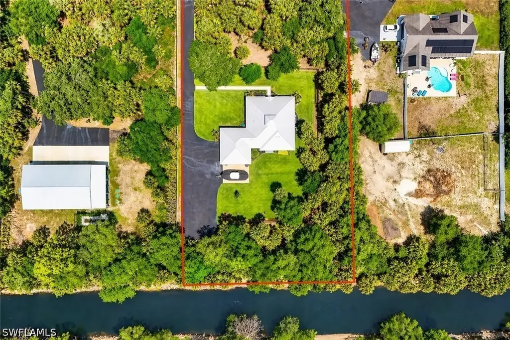 510 10th Avenue NW Naples FL 34120