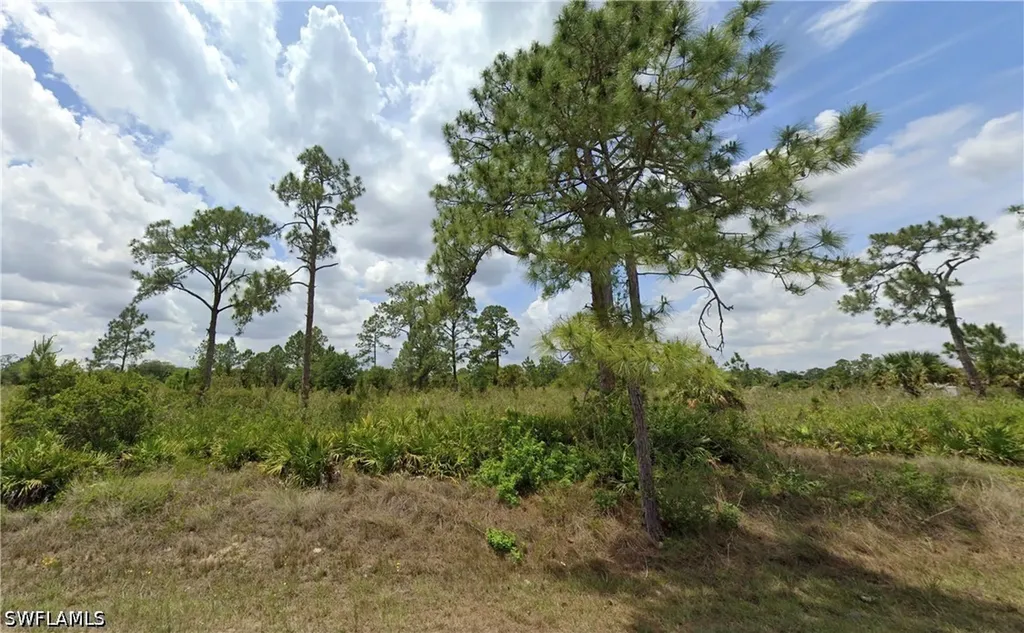 1109 James Avenue Lehigh Acres FL 33936