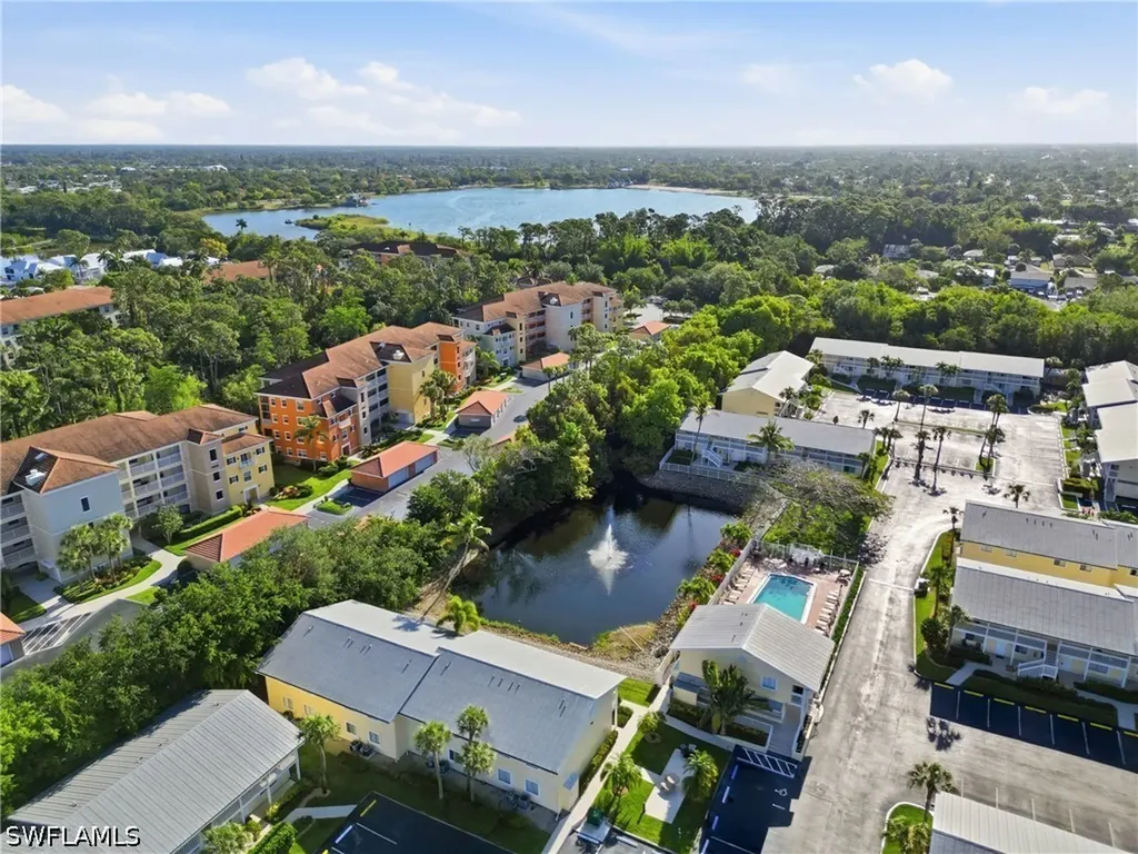4607 Bayshore Drive Naples FL 34112
