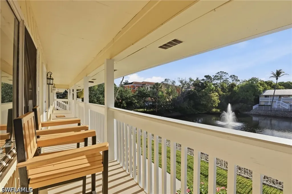 4607 Bayshore Drive Naples FL 34112