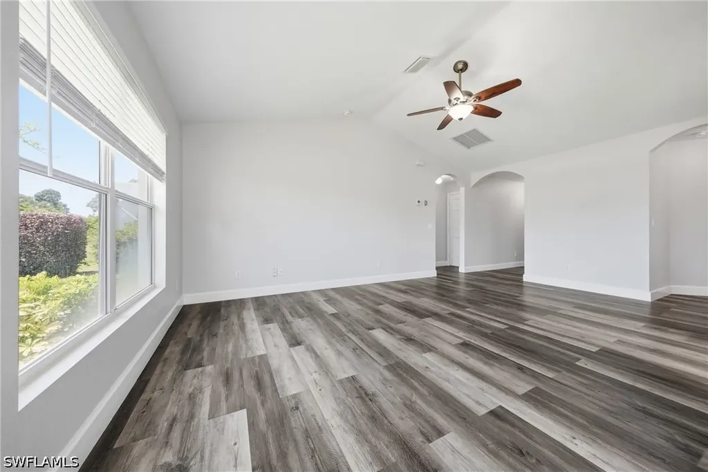 4621 25th Street SW Lehigh Acres FL 33973
