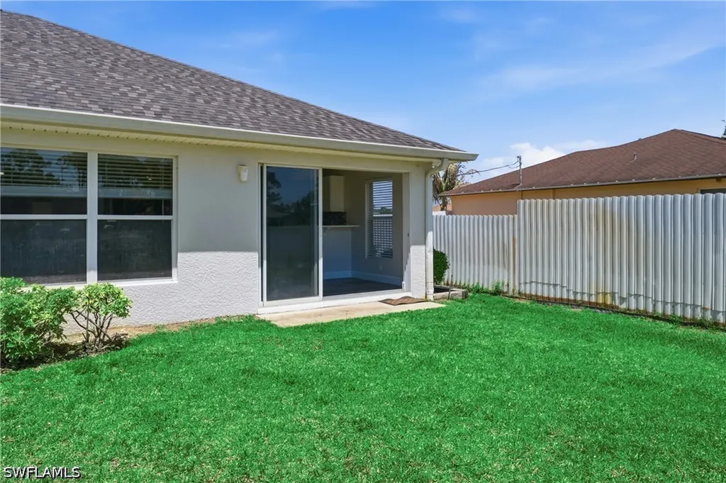 4621 25th Street SW Lehigh Acres FL 33973