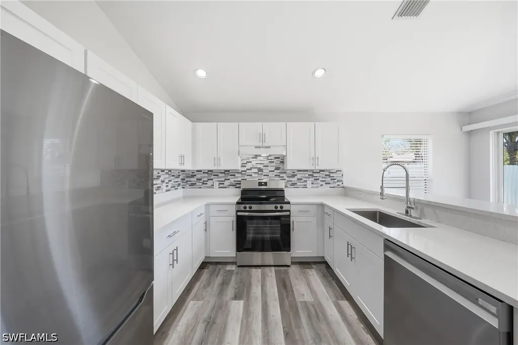 4621 25th Street SW Lehigh Acres FL 33973