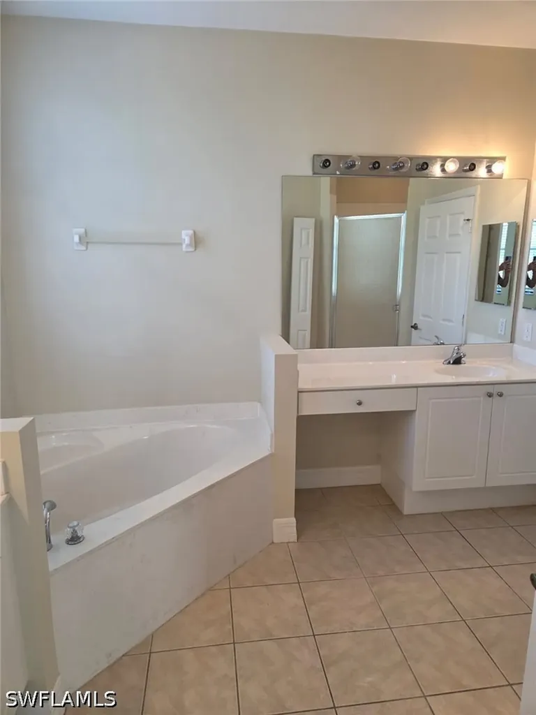 15122 Summit Place Circle Naples FL 34119