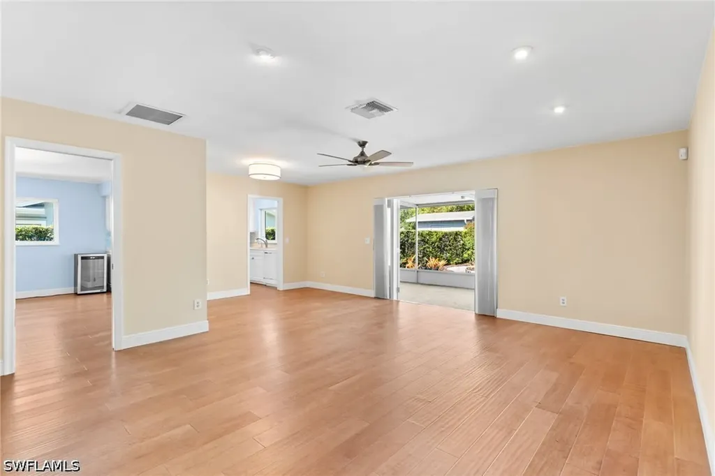 1036 Lake Shore Court Naples FL 34103