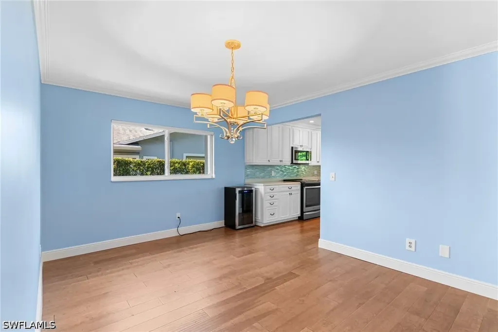 1036 Lake Shore Court Naples FL 34103