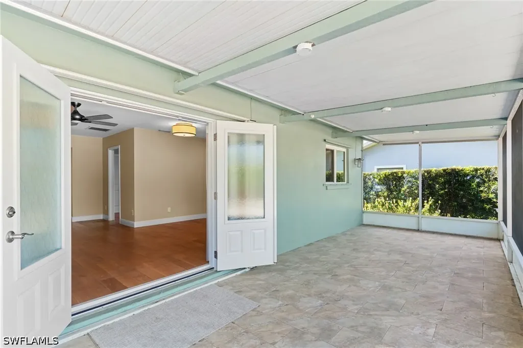 1036 Lake Shore Court Naples FL 34103
