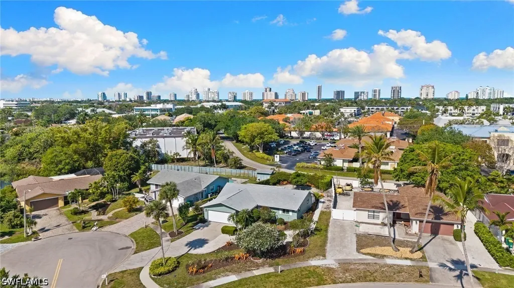 1036 Lake Shore Court Naples FL 34103