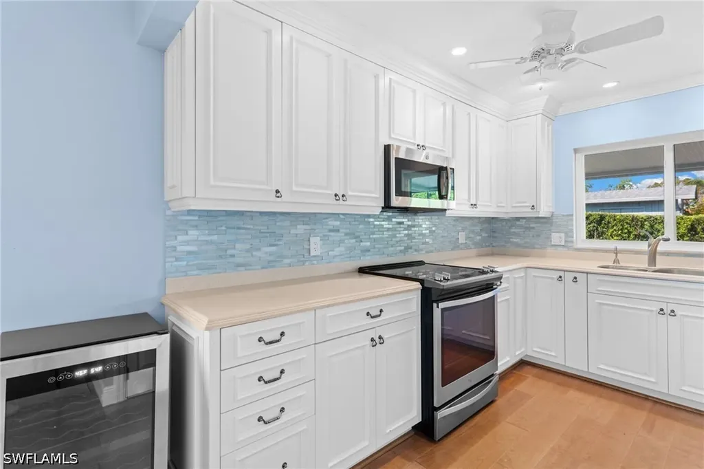 1036 Lake Shore Court Naples FL 34103