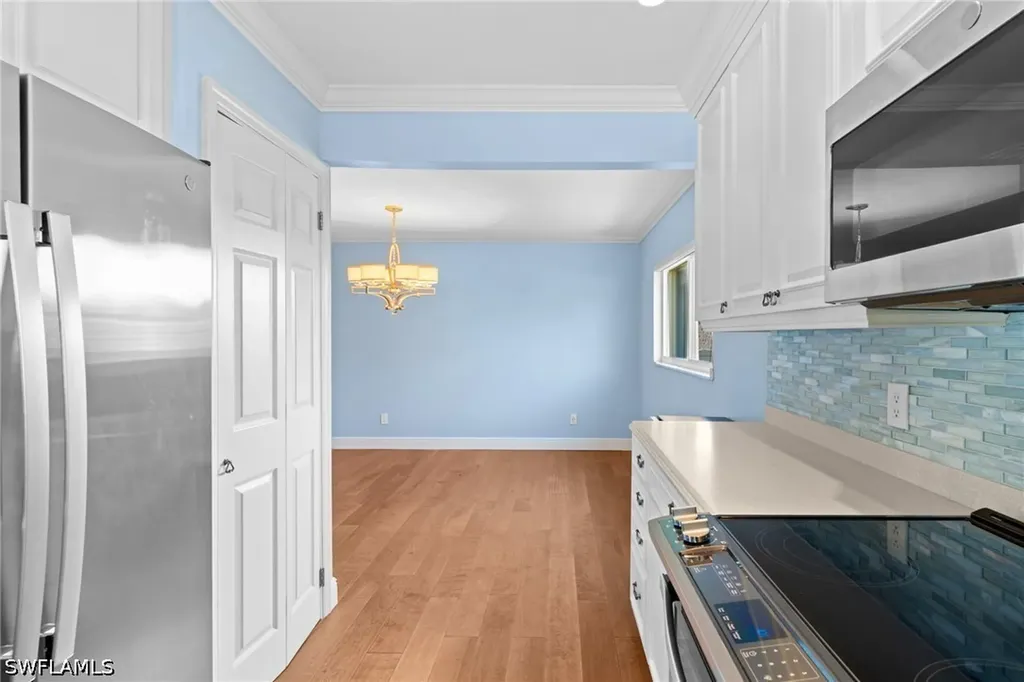 1036 Lake Shore Court Naples FL 34103