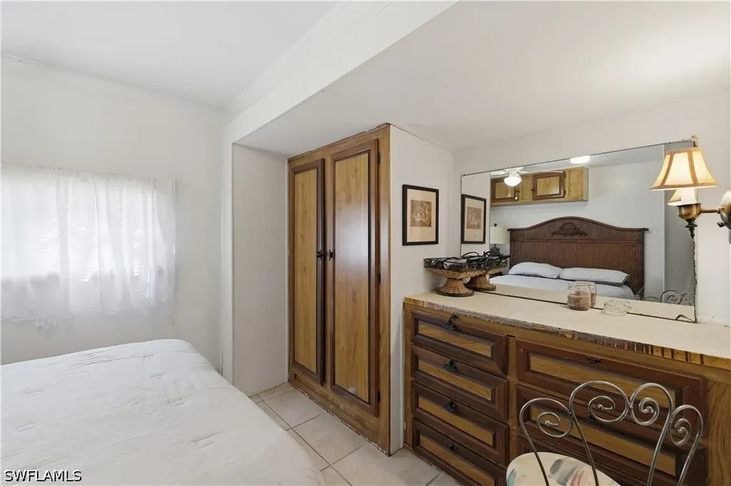 17 Jade Drive Naples FL 34114