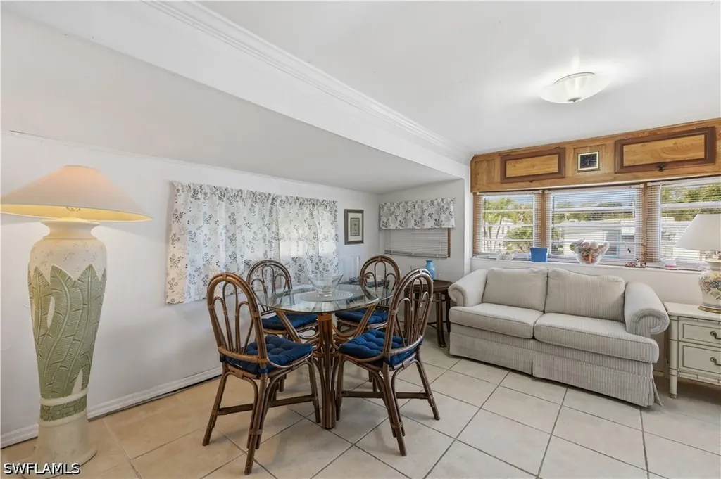 17 Jade Drive Naples FL 34114