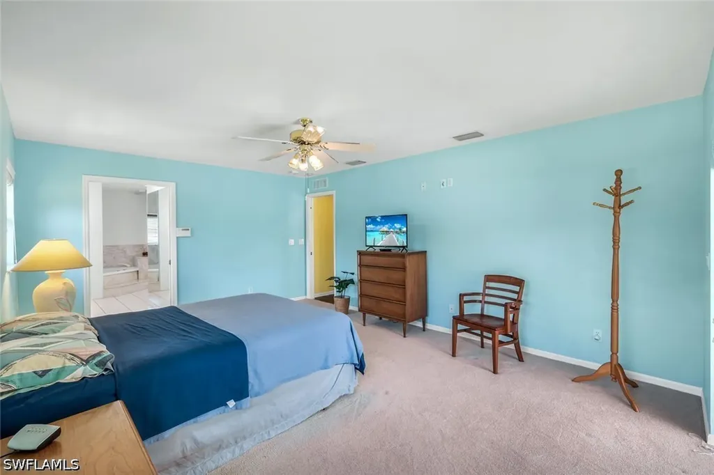 6029 & 6031 Higgins Avenue Fort Myers FL 33905