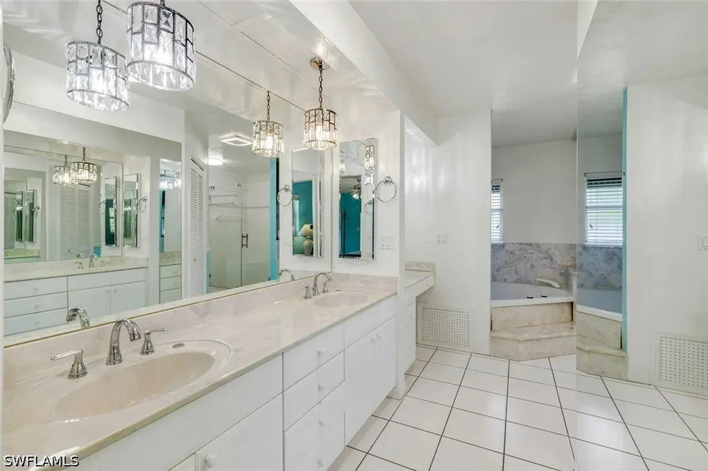 6029 & 6031 Higgins Avenue Fort Myers FL 33905