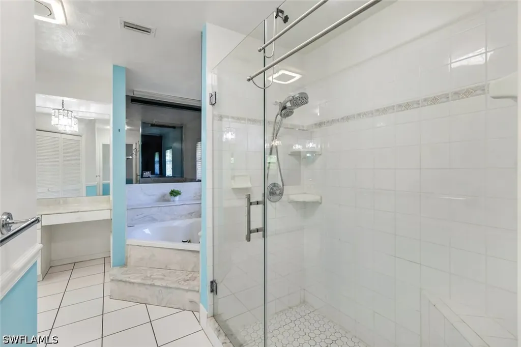 6029 & 6031 Higgins Avenue Fort Myers FL 33905