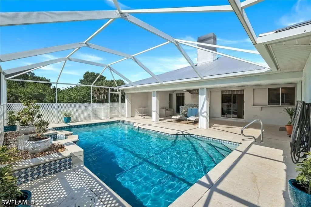 6029 & 6031 Higgins Avenue Fort Myers FL 33905