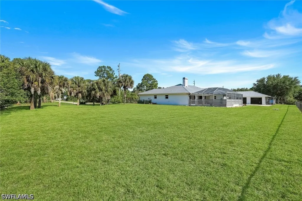 6029 & 6031 Higgins Avenue Fort Myers FL 33905