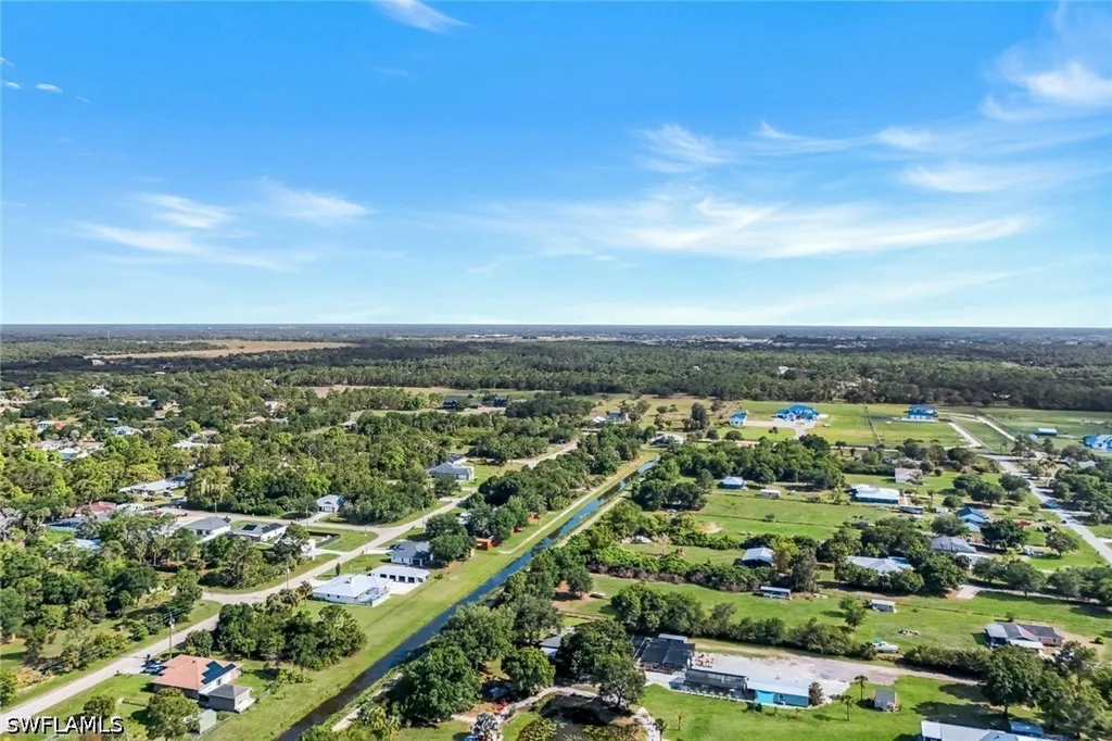 6029 & 6031 Higgins Avenue Fort Myers FL 33905
