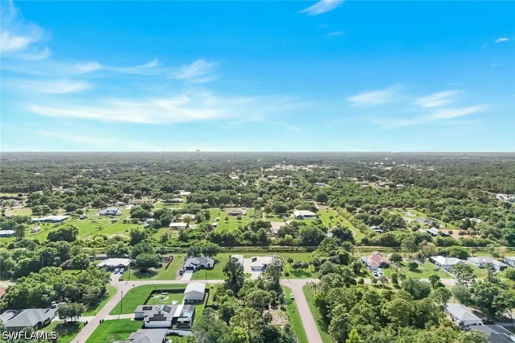 6029 & 6031 Higgins Avenue Fort Myers FL 33905