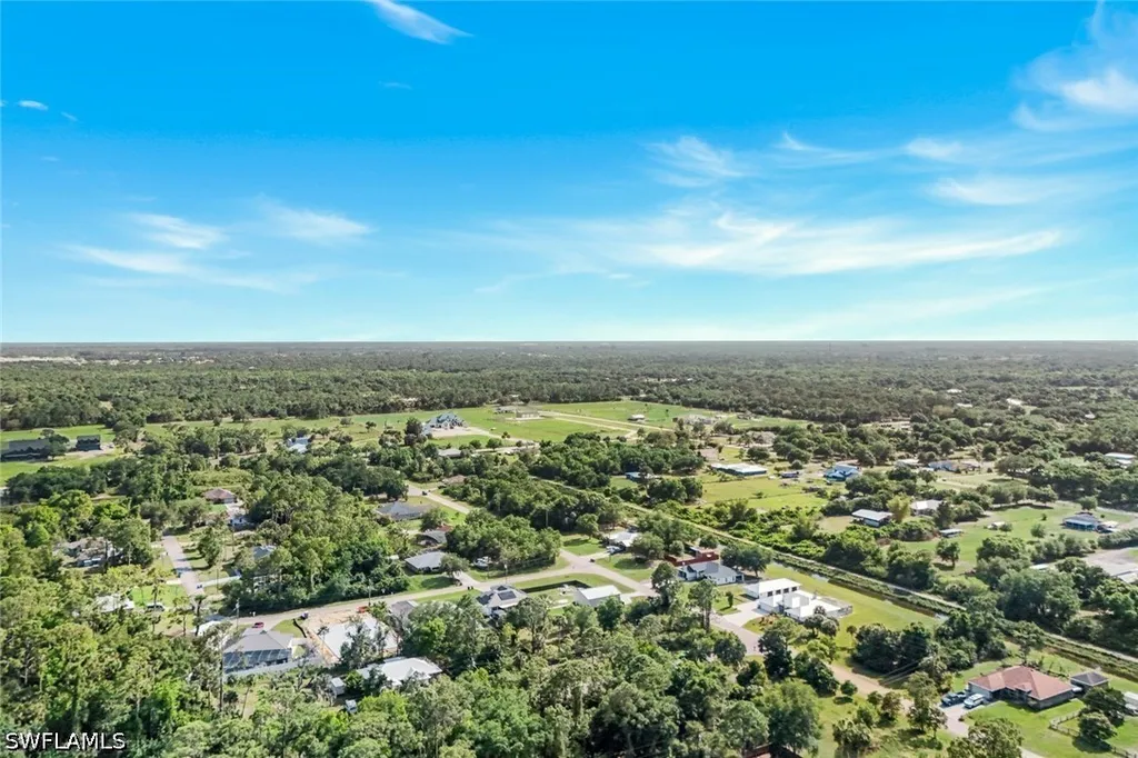 6029 & 6031 Higgins Avenue Fort Myers FL 33905