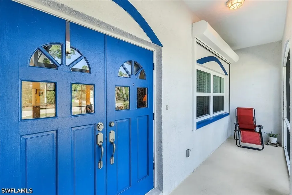 6029 & 6031 Higgins Avenue Fort Myers FL 33905