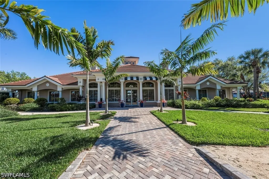7005 Pinnacle Lane Naples FL 34110