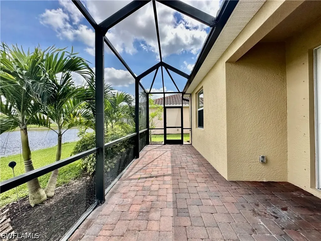 1823 Alameda Drive Naples FL 34120