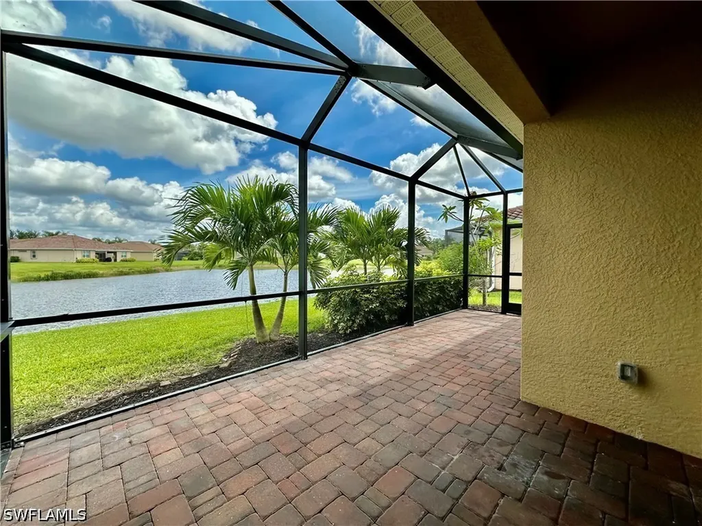1823 Alameda Drive Naples FL 34120