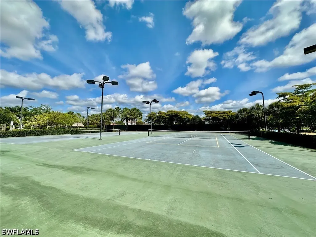 1823 Alameda Drive Naples FL 34120