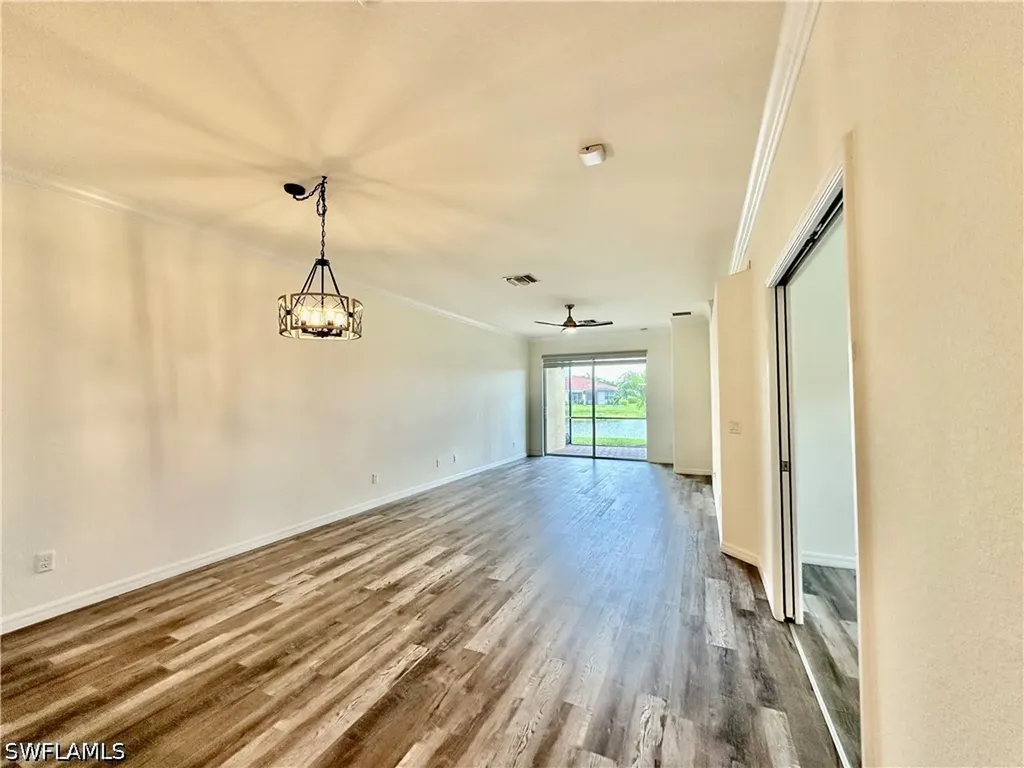 1823 Alameda Drive Naples FL 34120