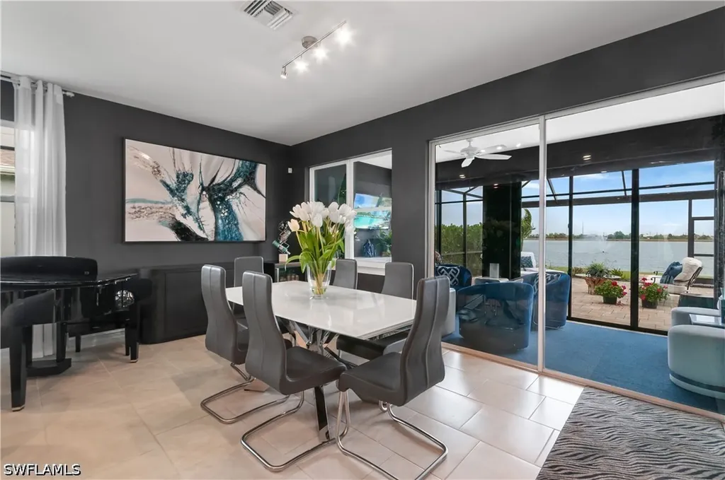 847 Stonewater Lake Terrace W Cape Coral FL 33993