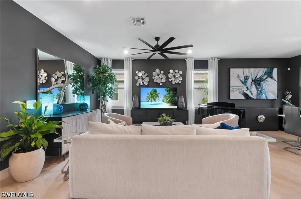 847 Stonewater Lake Terrace W Cape Coral FL 33993