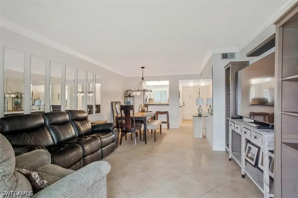 4318 27th Court SW Naples FL 34116