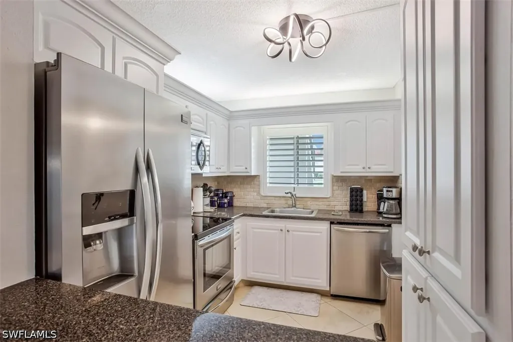 4318 27th Court SW Naples FL 34116