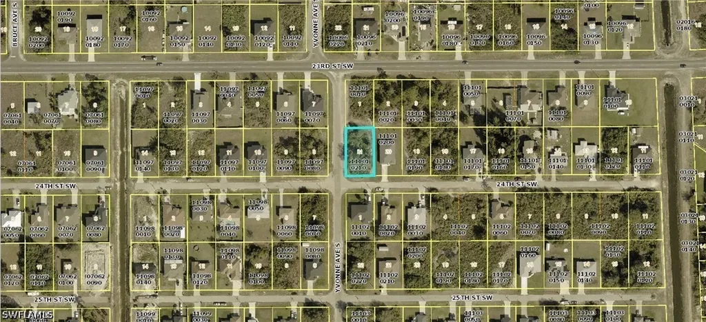 3720 24th Street SW Lehigh Acres FL 33976