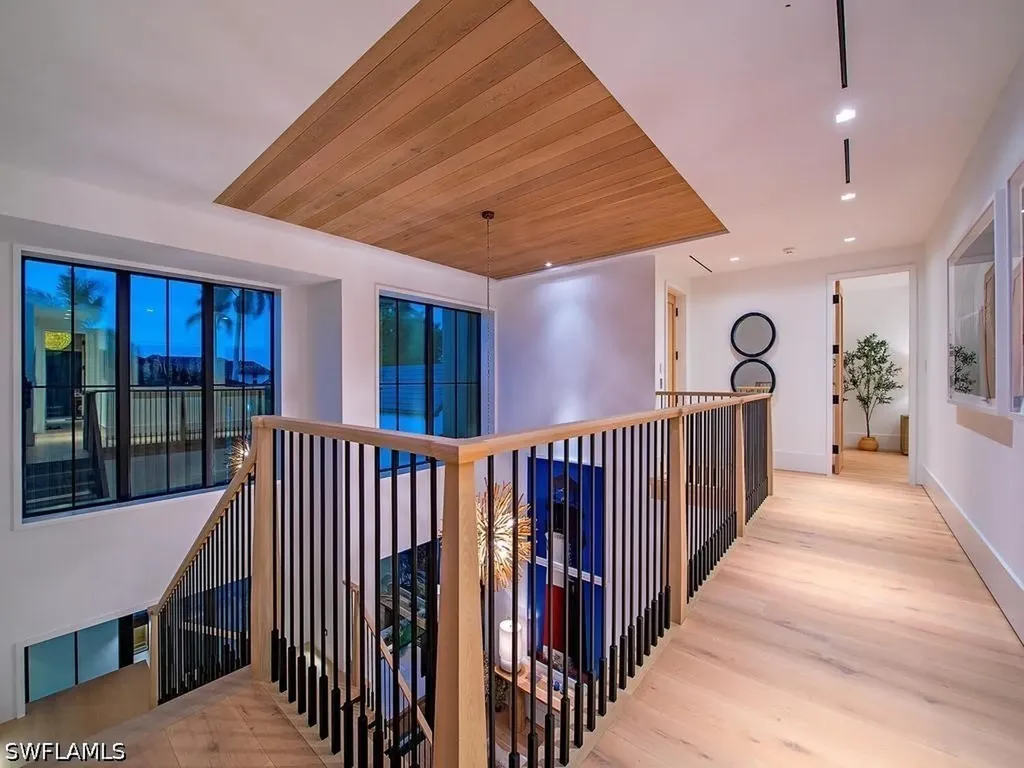 3040 Fort Charles Drive Naples FL 34102