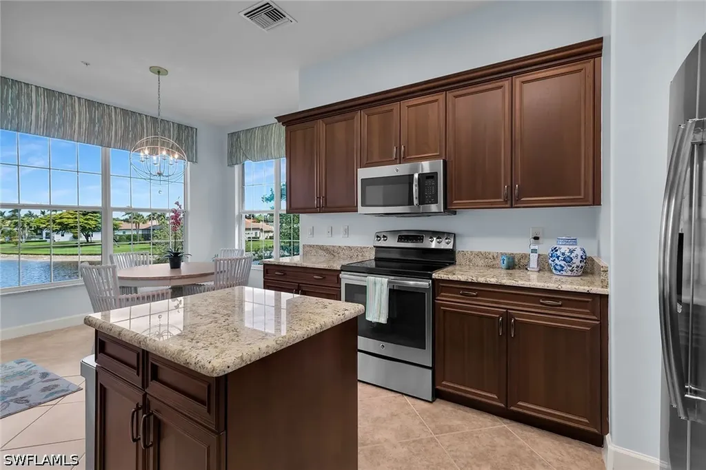 8065 Players Cove Drive Naples FL 34113