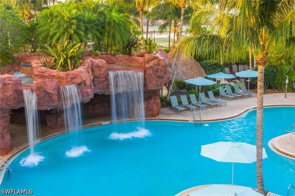 8065 Players Cove Drive Naples FL 34113