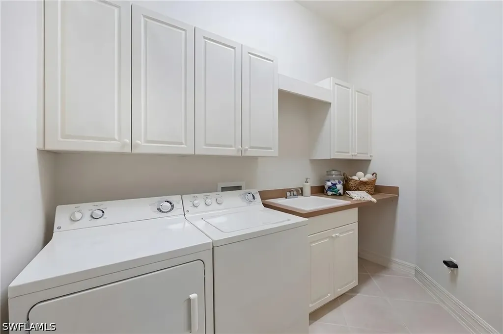 17056 Porta Vecchio Way Naples FL 34110