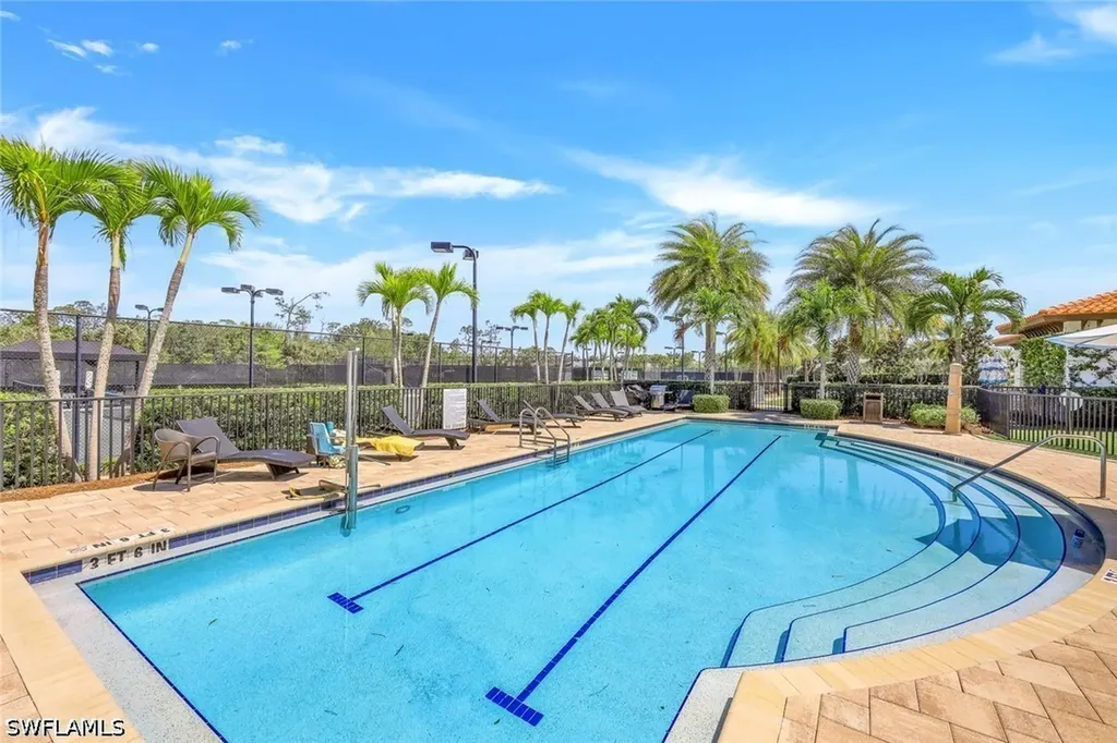 16379 Viansa Way Naples FL 34110