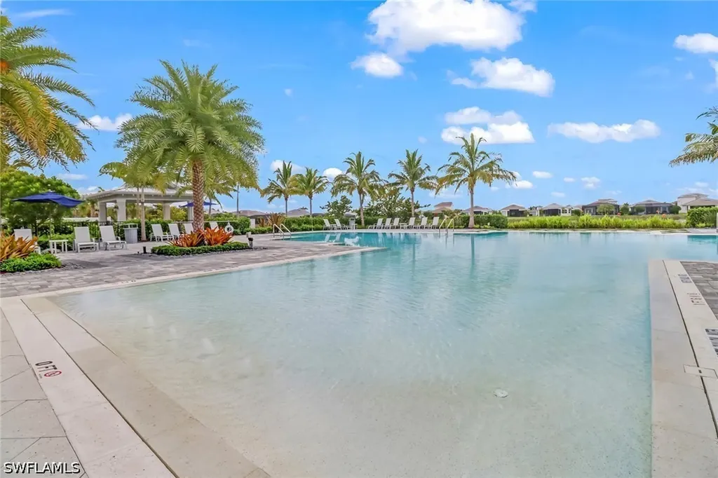 8924 Mustique Lane Naples FL 34114