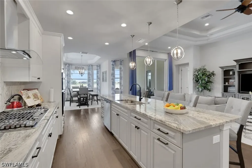8924 Mustique Lane Naples FL 34114