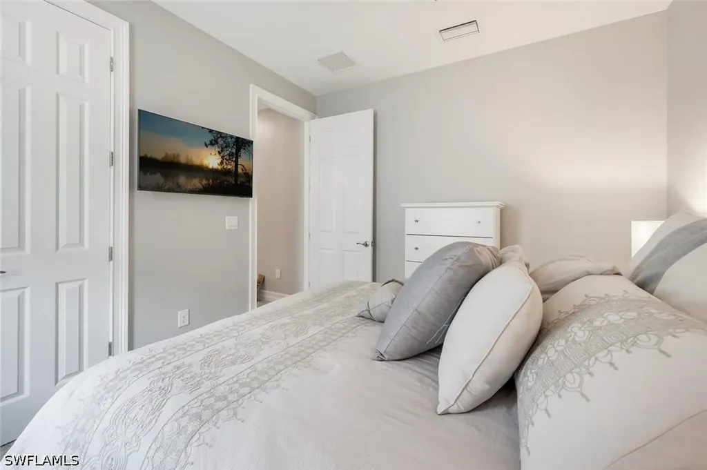 14606 Tropical Drive Naples FL 34114