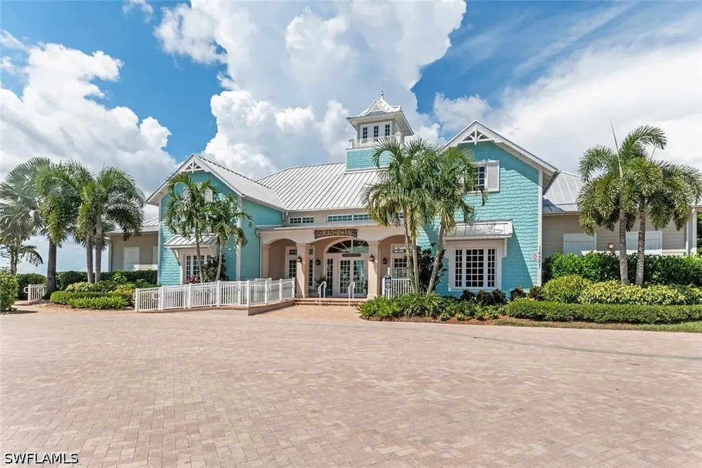 14606 Tropical Drive Naples FL 34114