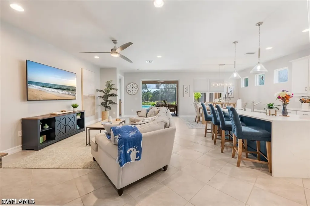 14606 Tropical Drive Naples FL 34114